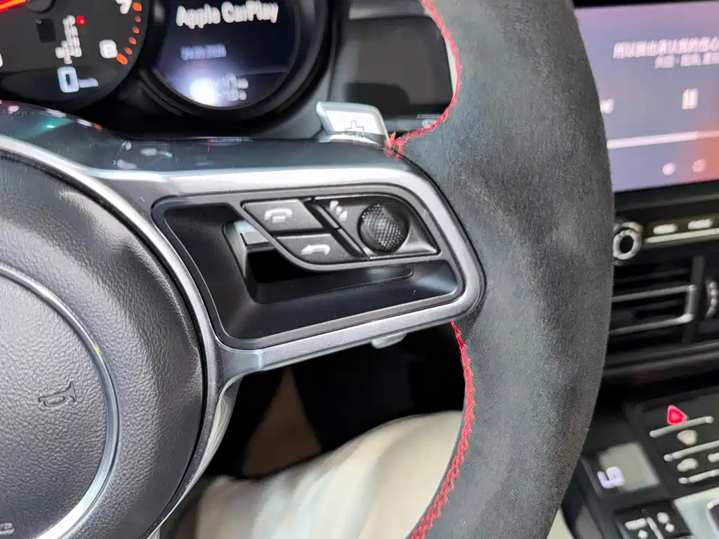 Porsche Macan — миниатюра 50