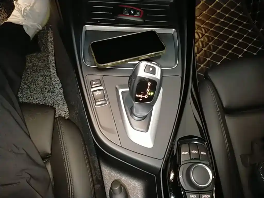 BMW 1 Series (Import) — миниатюра 14