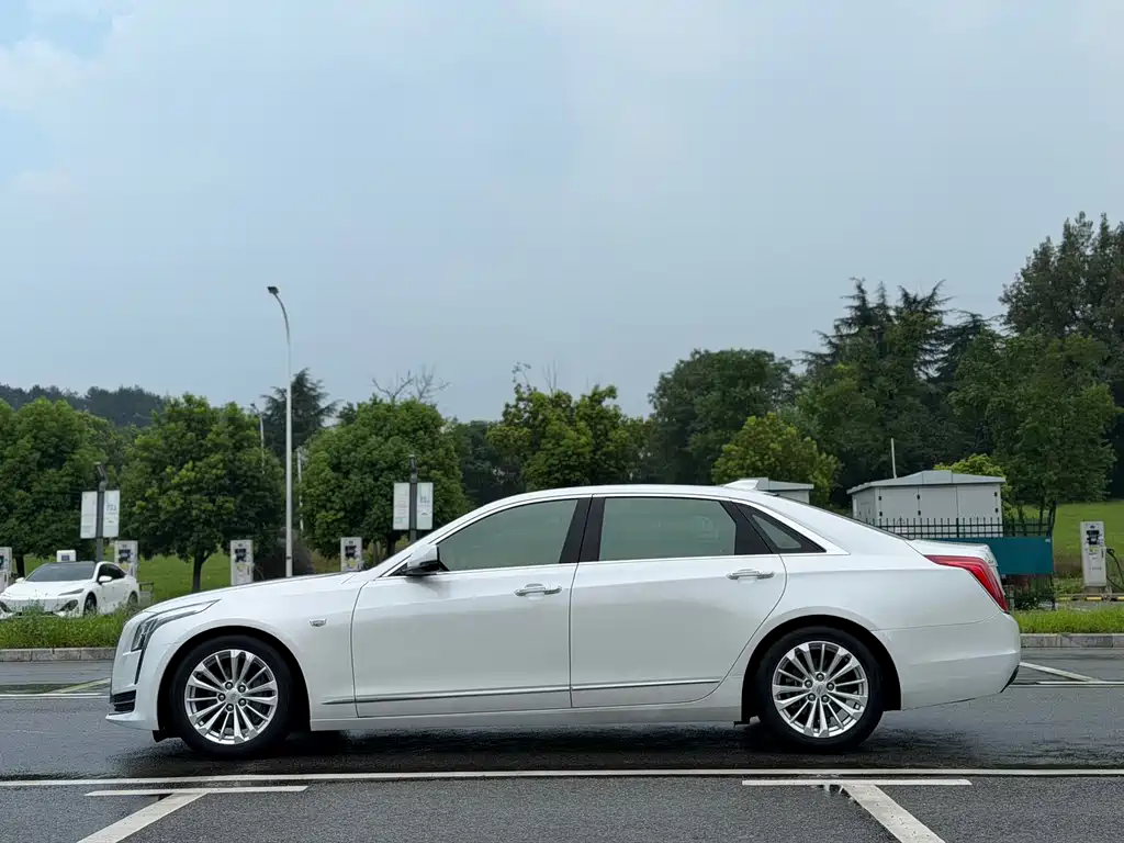 Cadillac CT6 — фотографии объявления, Фото 5