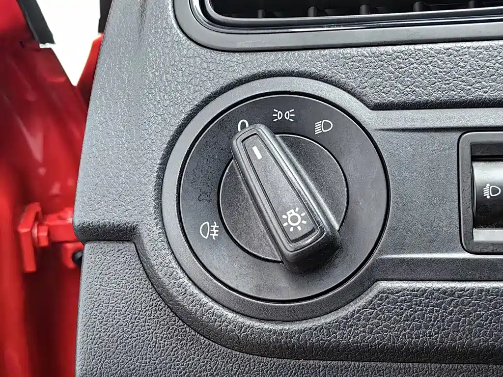 Volkswagen Polo — миниатюра 21