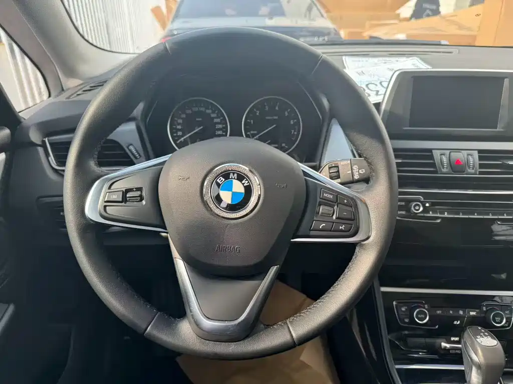 BMW 2 SERIES STATION WAGON