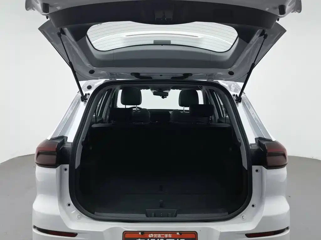 Chery Tiggo 8 — миниатюра 16