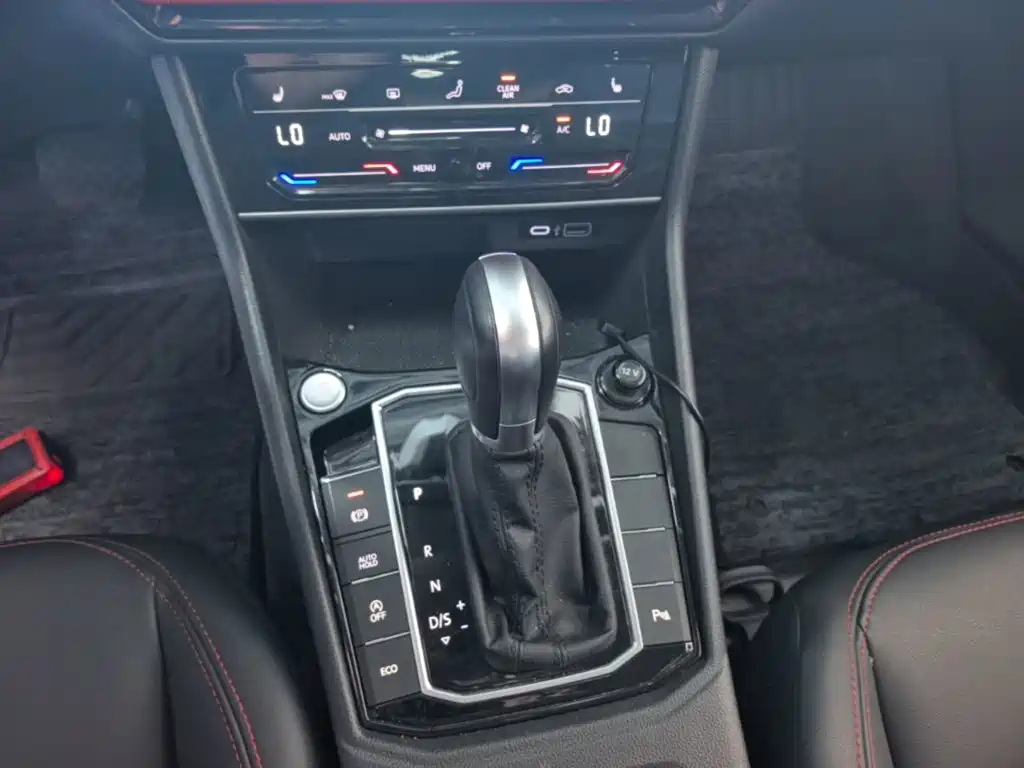 Volkswagen Lavida — миниатюра 14