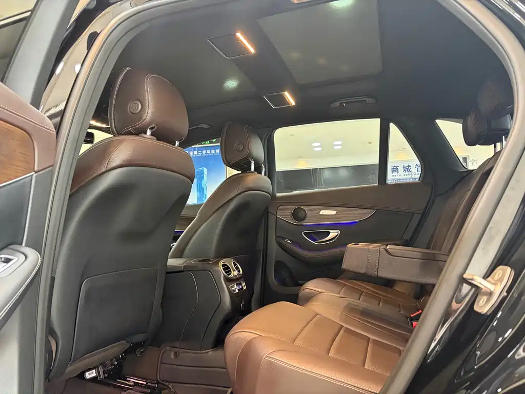 Mercedes-Benz GLC — миниатюра 10