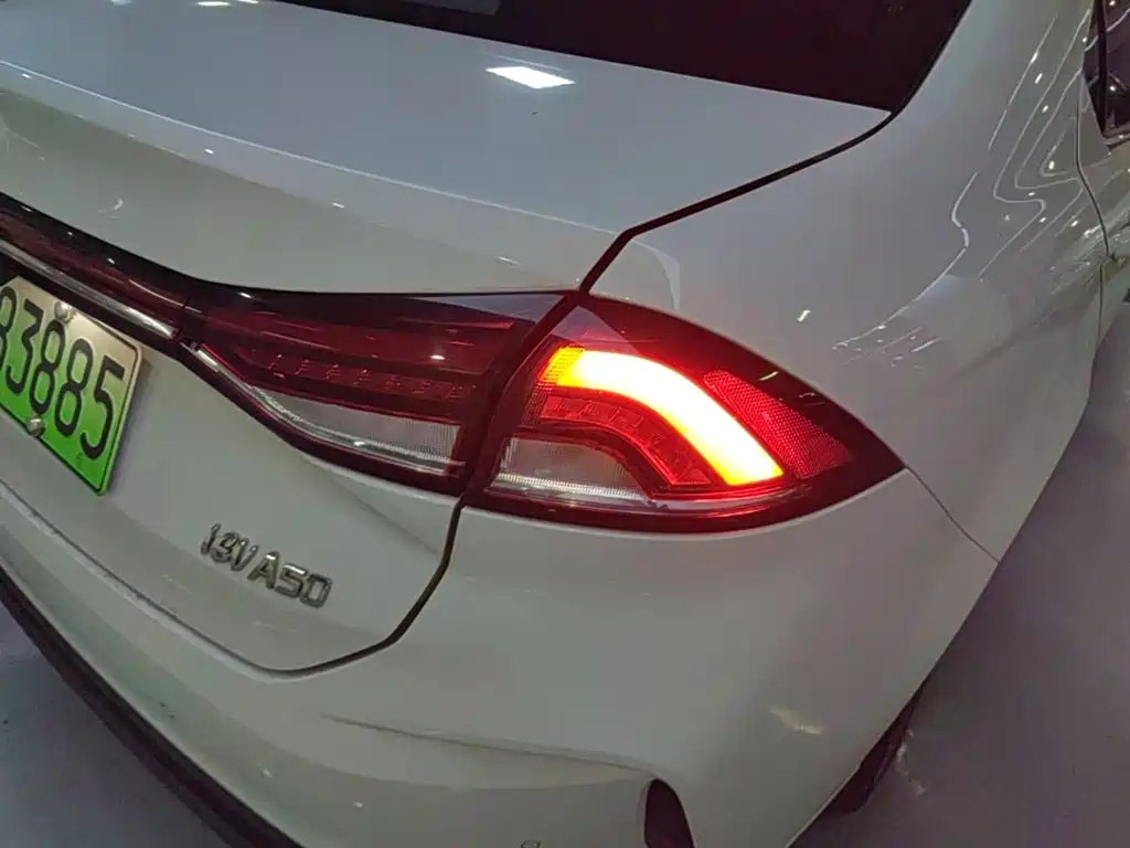 JAC JAC iEVA50 — миниатюра 8