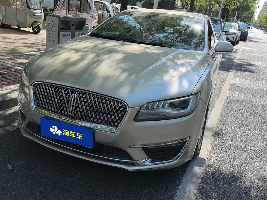 Купить Lincoln MKZ