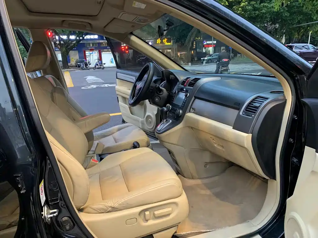Honda CR-V — миниатюра 5