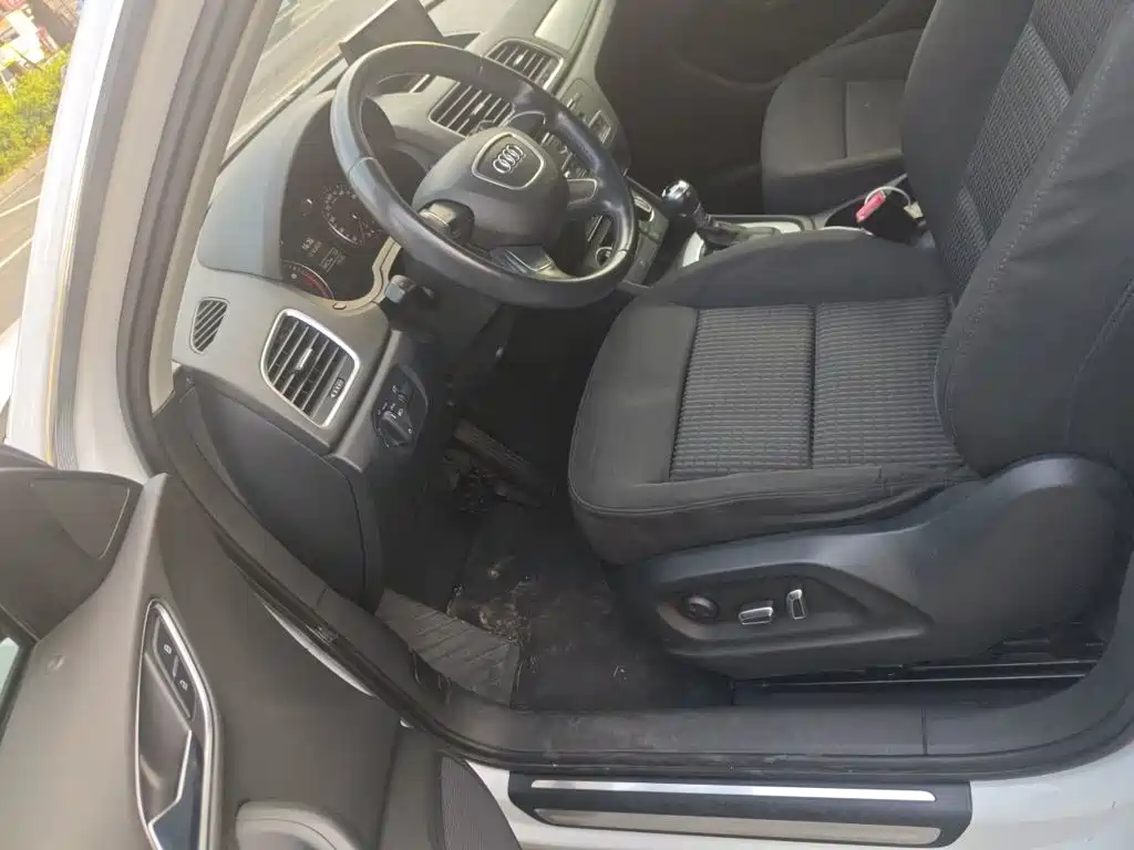 Audi Q3 — миниатюра 11