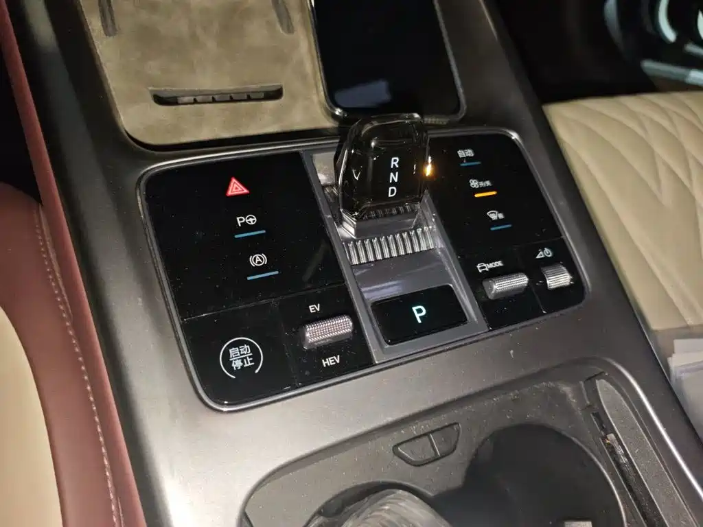 BYD Seal 07 DM-i — миниатюра 10