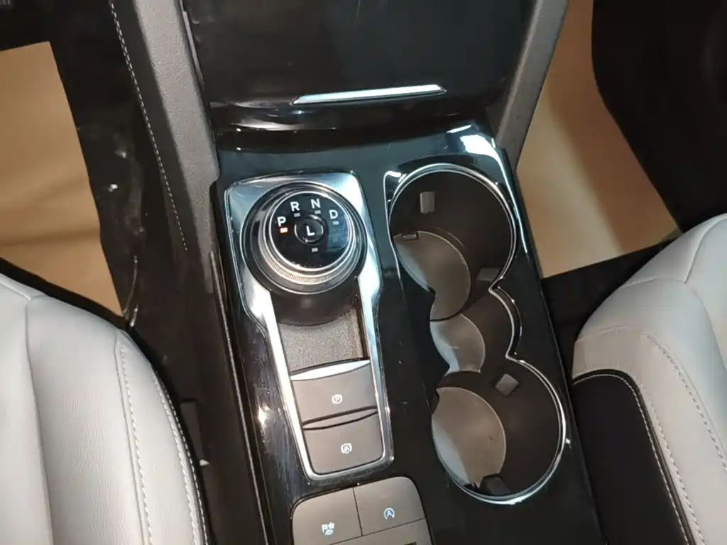 Ford Escape — миниатюра 14