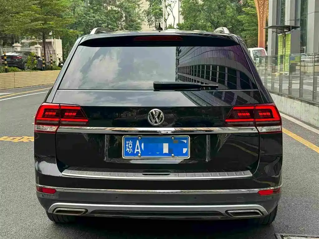 Volkswagen Teramont — миниатюра 5