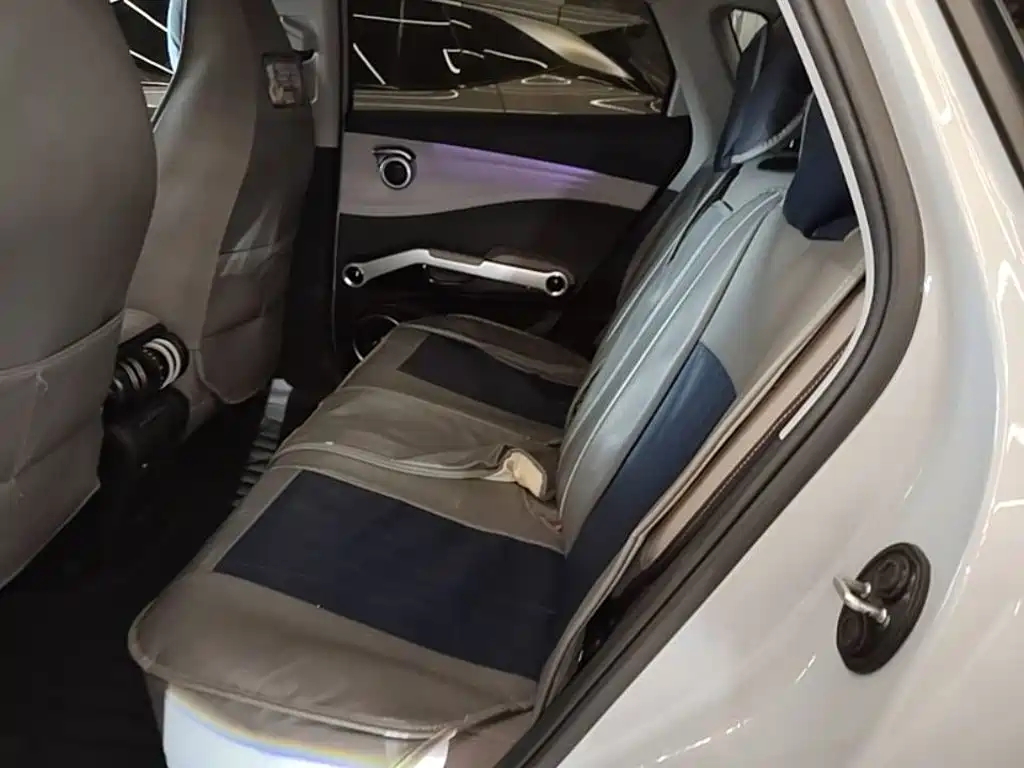 BYD Yuan Plus — миниатюра 17
