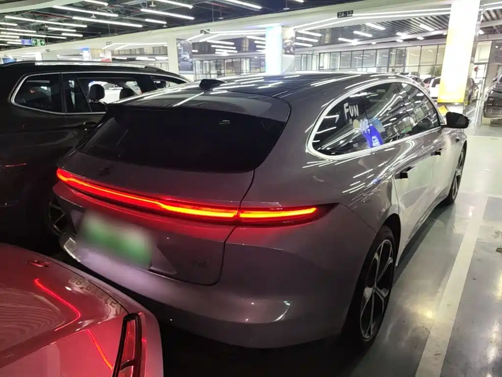 NIO ET5T 2025 75kWh Touring