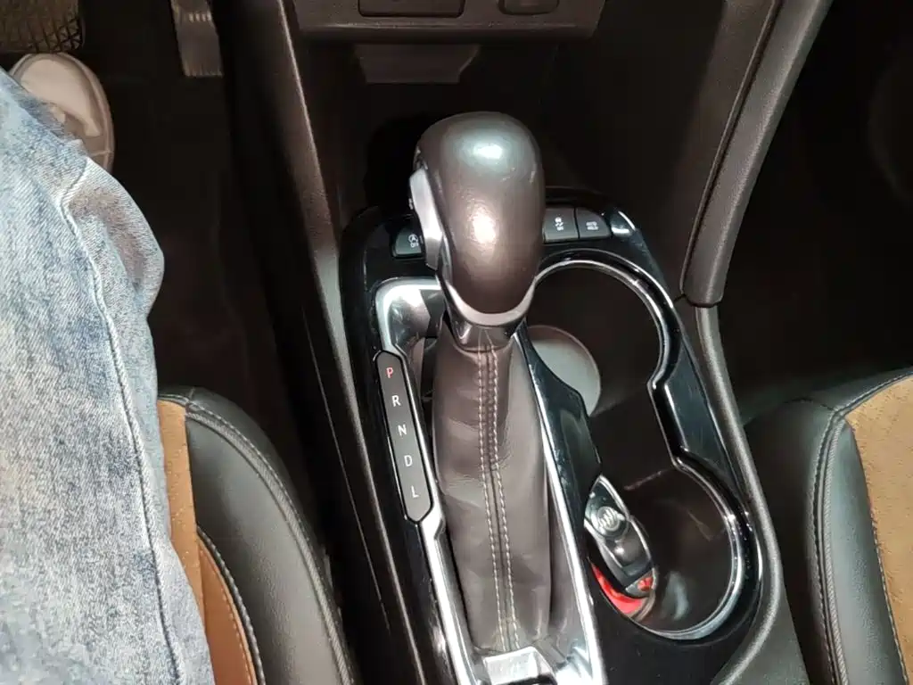 Buick Encore GX — миниатюра 14