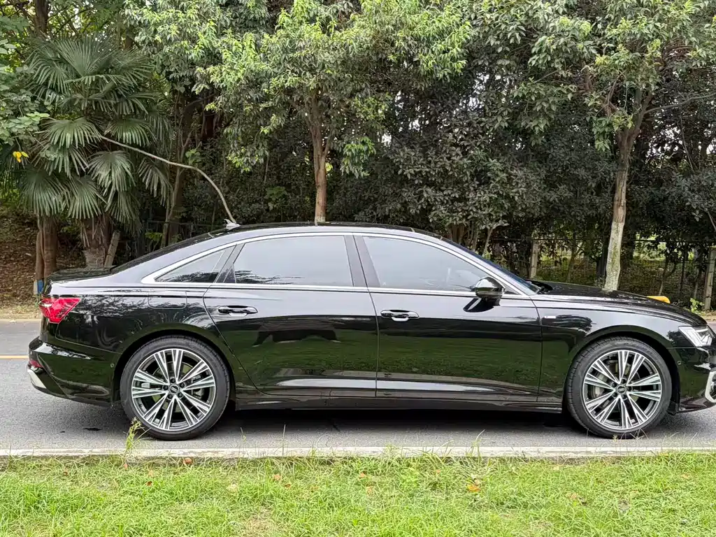 Audi A6L — миниатюра 4