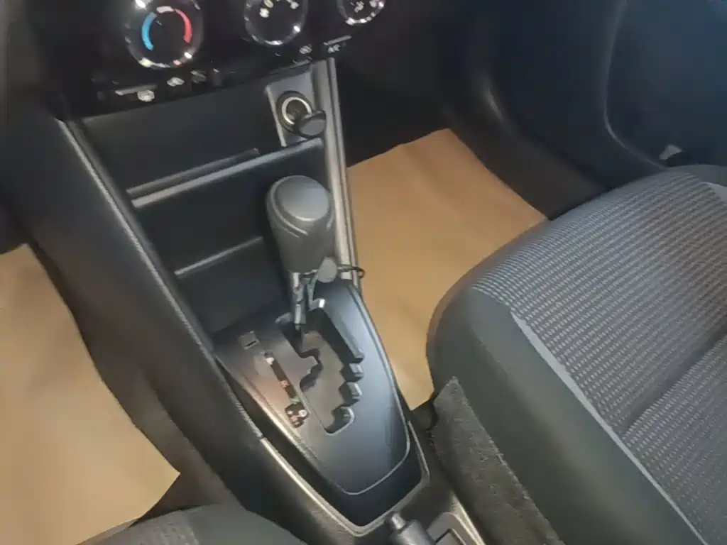 Toyota Vios FS — миниатюра 14