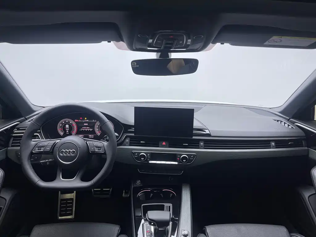 Audi A4L — миниатюра 13