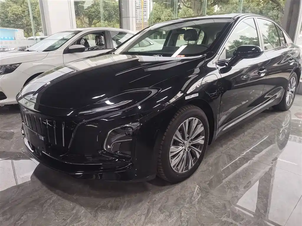 Hongqi E-QM5 2024 500km