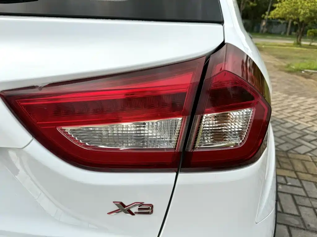 Geely Vision X3 1.5L Auto Elite Type, фото 15