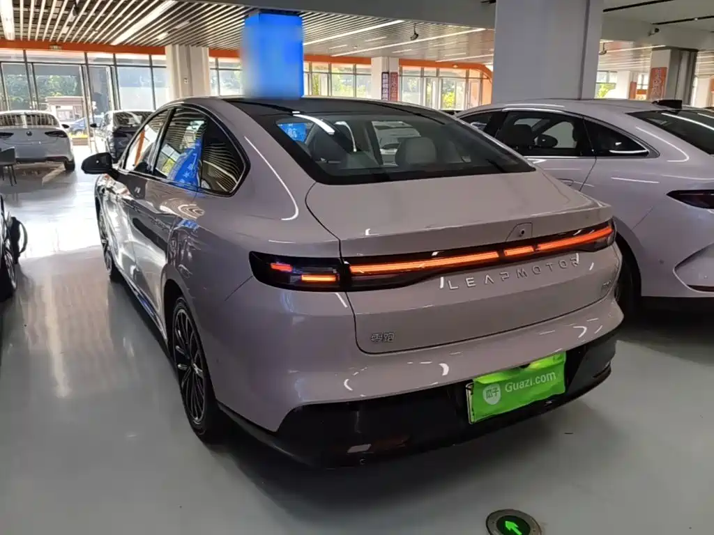 Leapmotor Ноль один. — миниатюра 5
