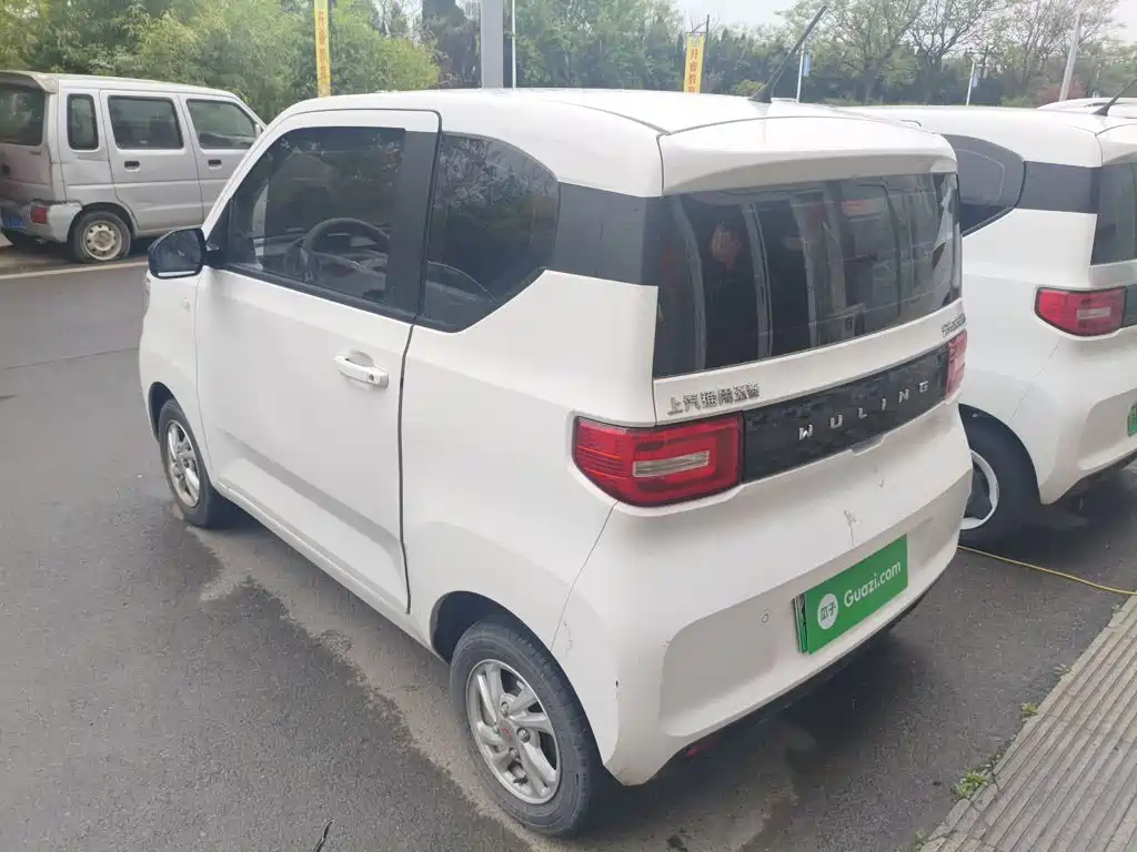Wuling MINIEV — миниатюра 5