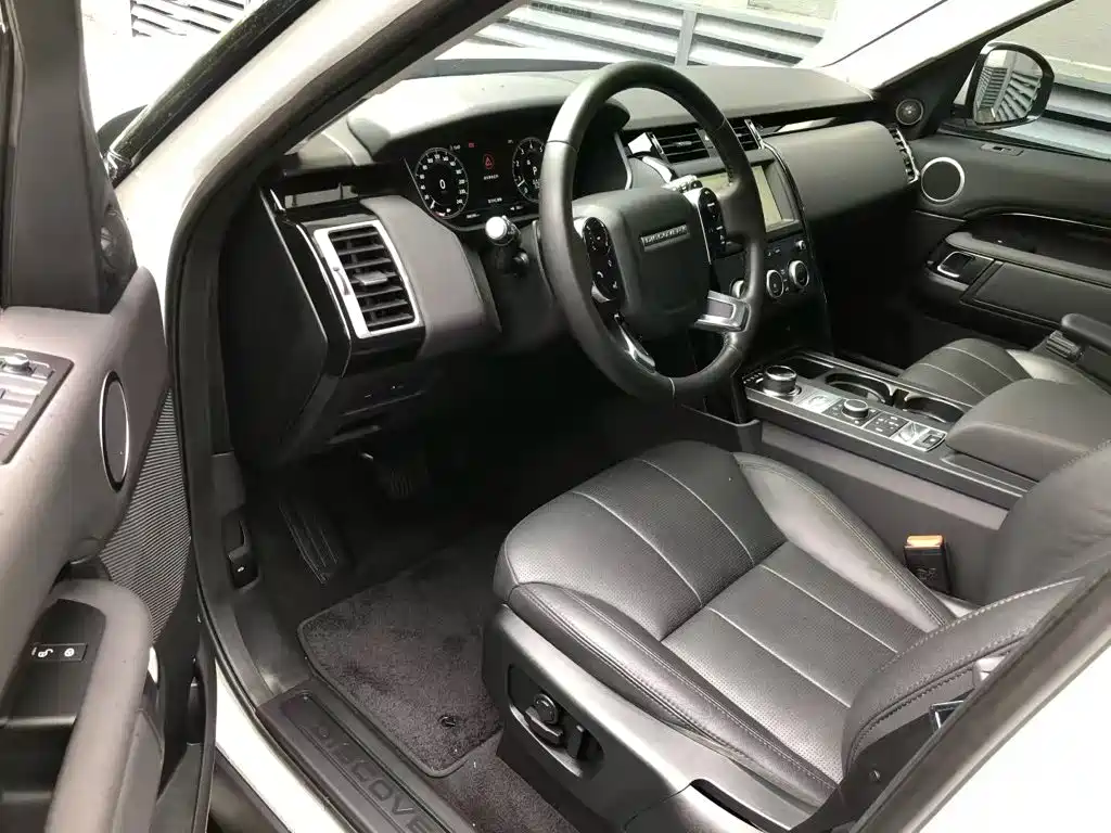 Land Rover Discovery — миниатюра 15