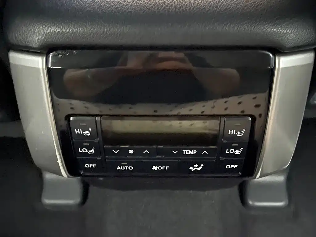 Toyota Prado — миниатюра 8