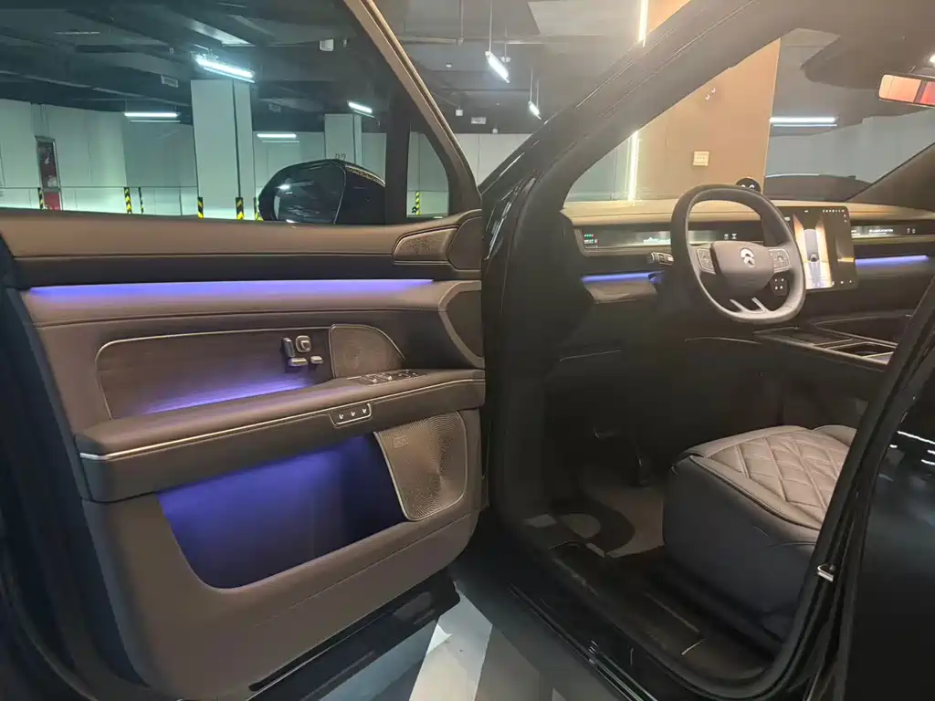 NIO ES8 — миниатюра 4