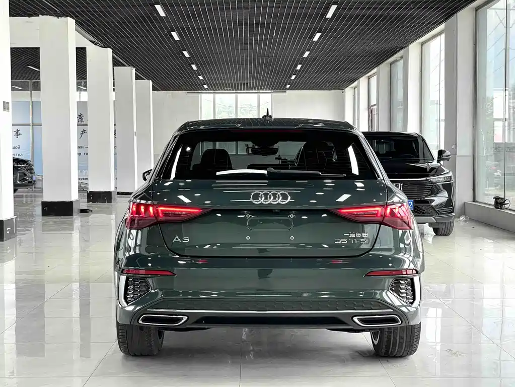 Audi A3 2023 Sportback 35 TFSI Fashion Sport