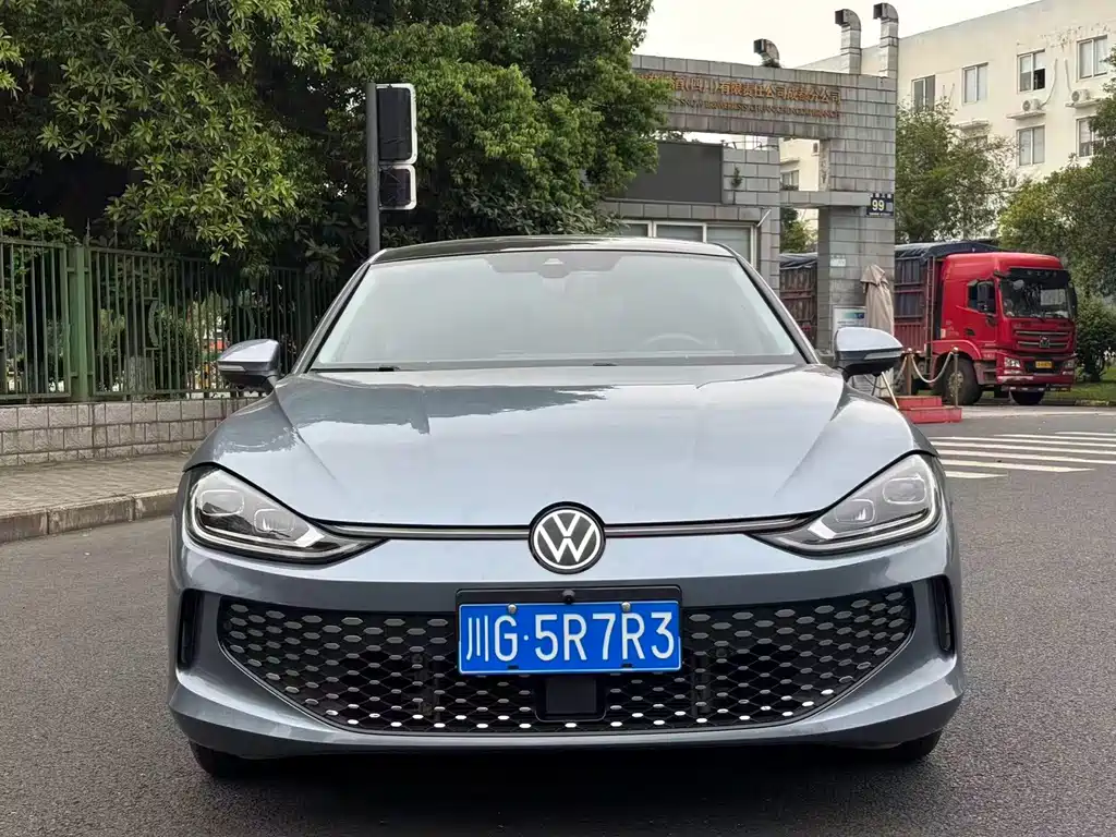 Volkswagen Lamando — миниатюра 2
