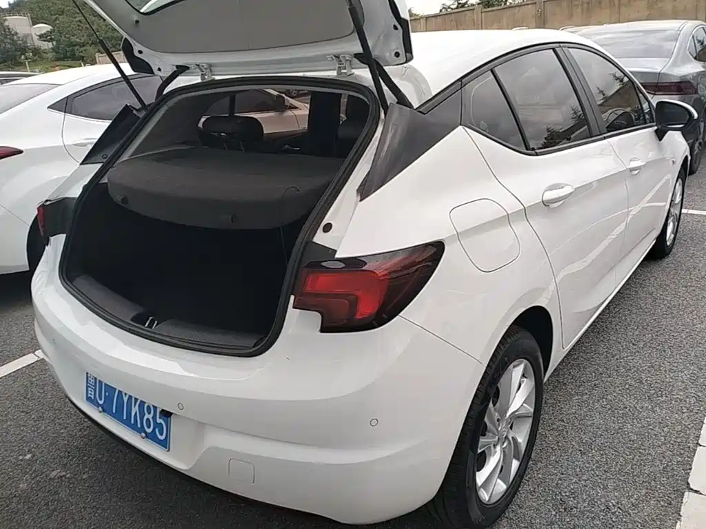 Buick Verano — миниатюра 19