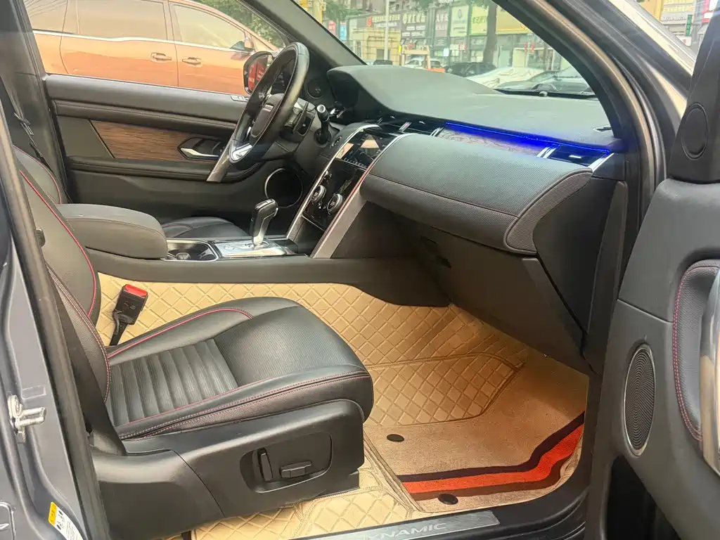 Land Rover Discovery Sport — миниатюра 18