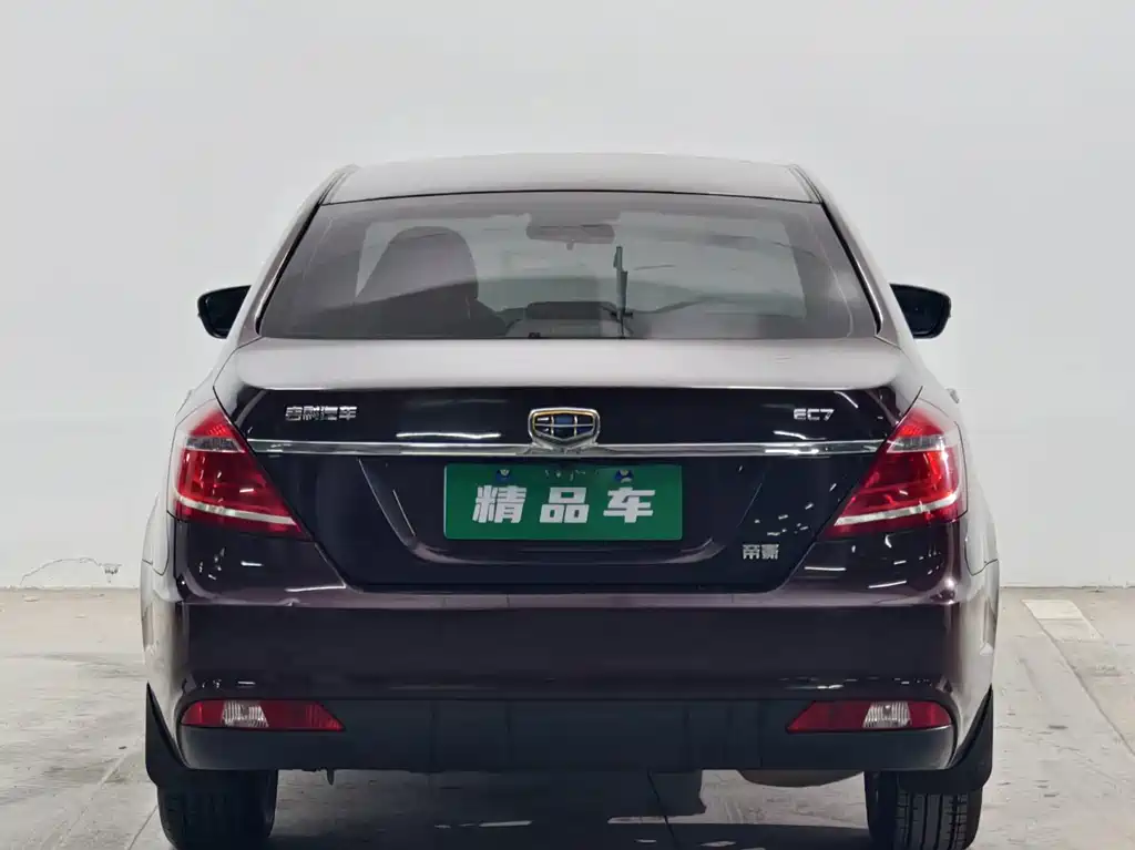 Geely Emgrand — миниатюра 5