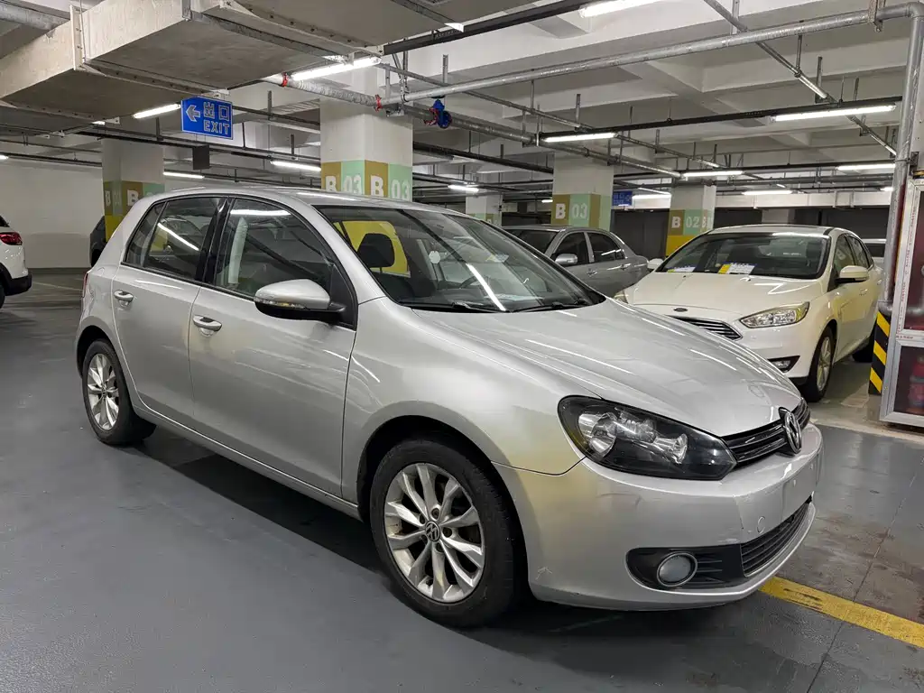 Volkswagen Golf — миниатюра 5