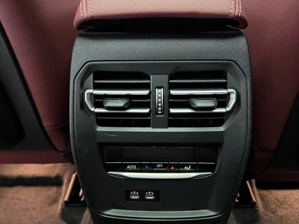 BMW 3 Series — миниатюра 17