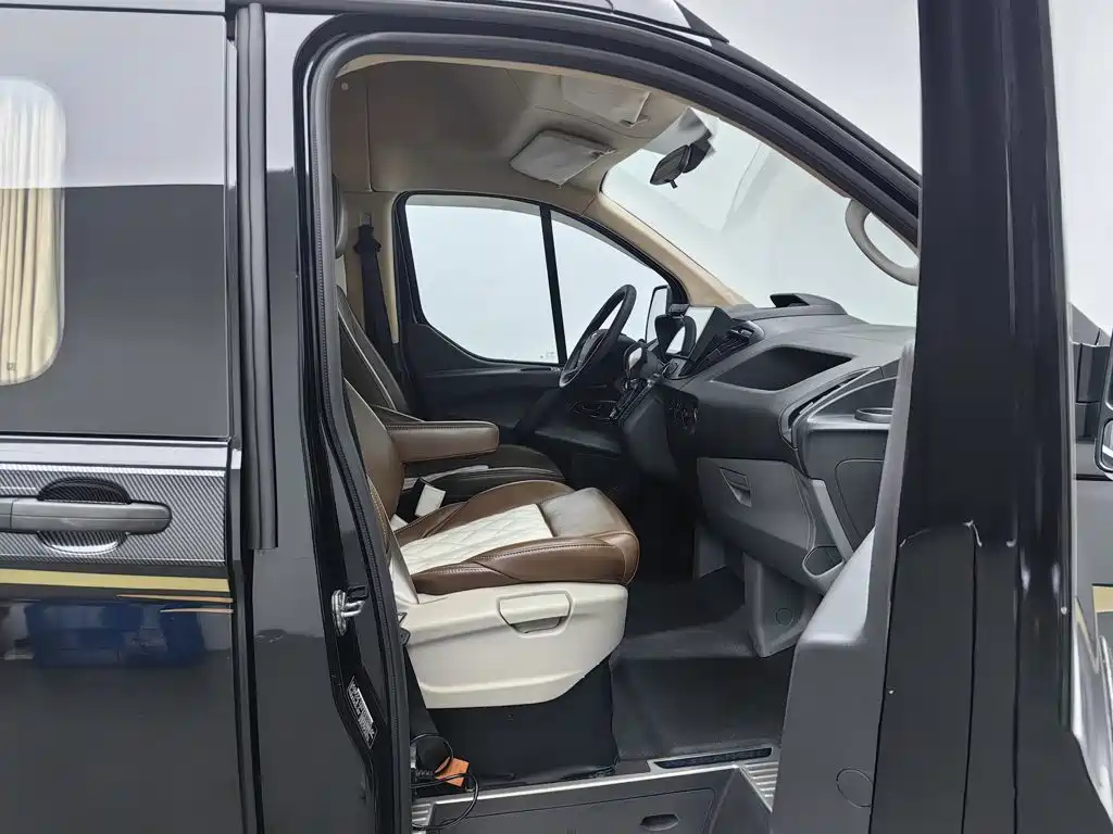 Ford Transit — миниатюра 23