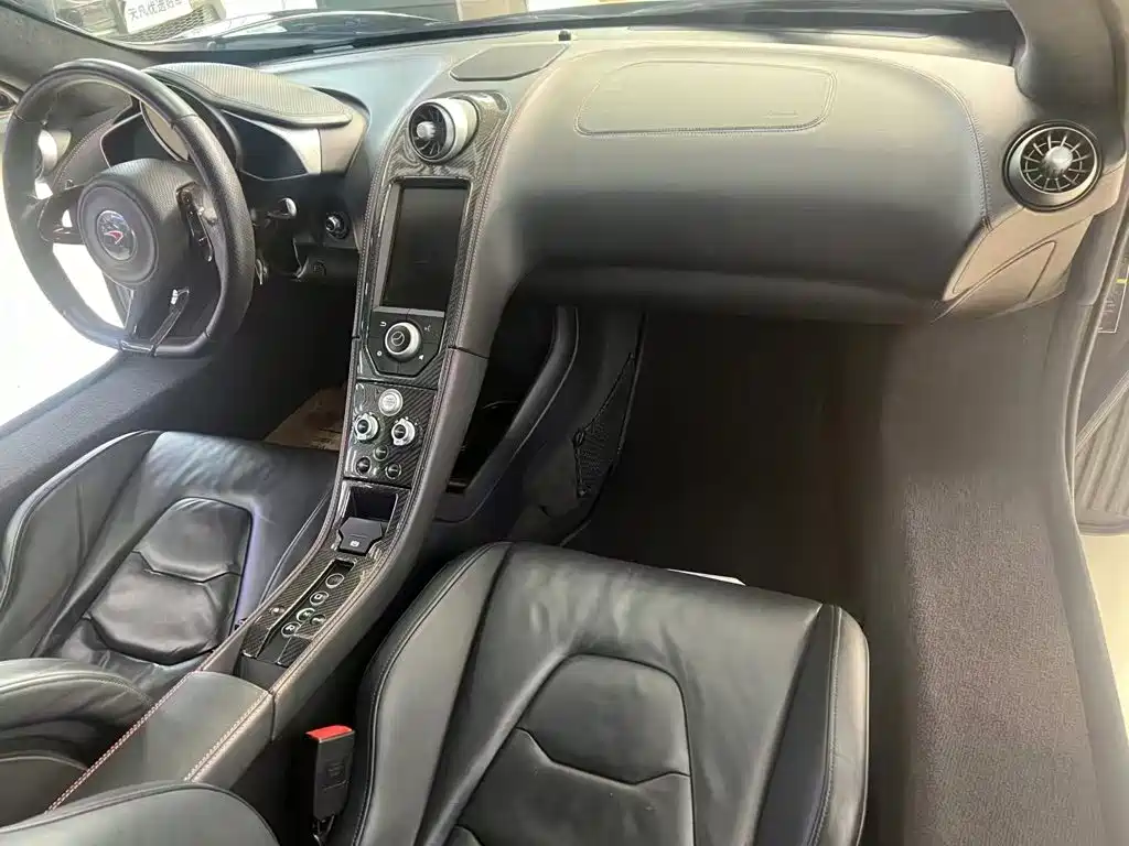 McLaren 12C — миниатюра 5