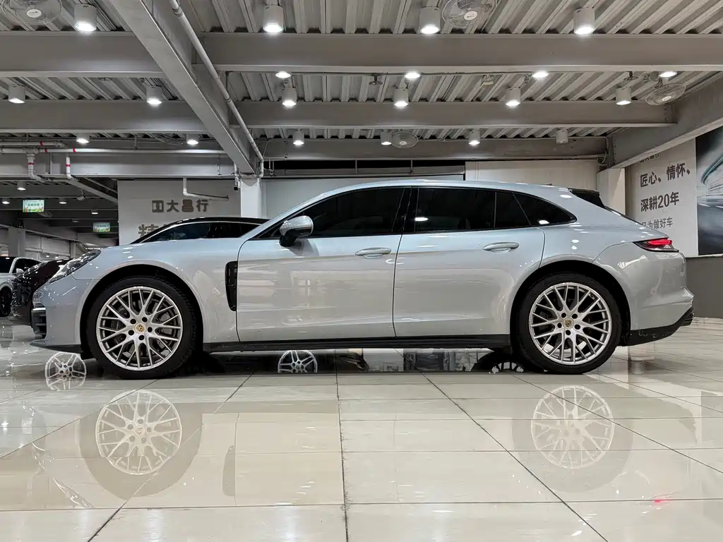 Porsche Panamera — миниатюра 4