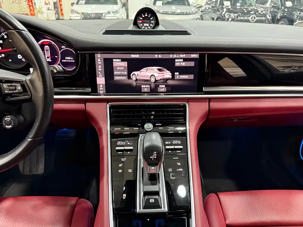 Porsche Panamera — миниатюра 9