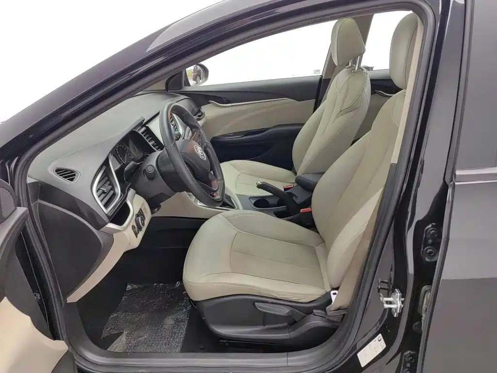 Buick Excelle — миниатюра 10