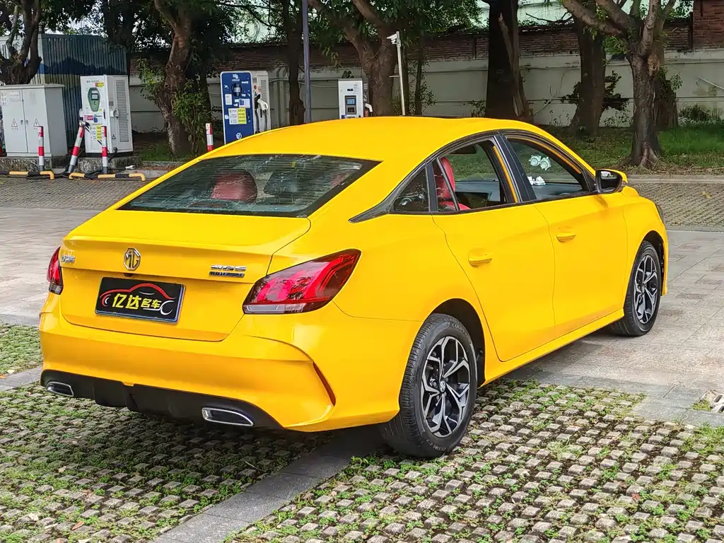 MG MG5 — миниатюра 33