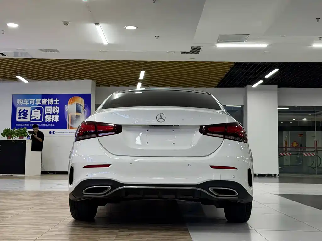 Mercedes-Benz A-Class — миниатюра 8