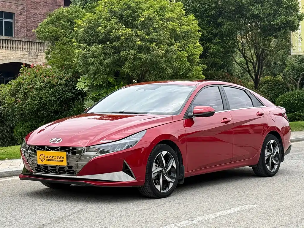 Hyundai Elantra 2021