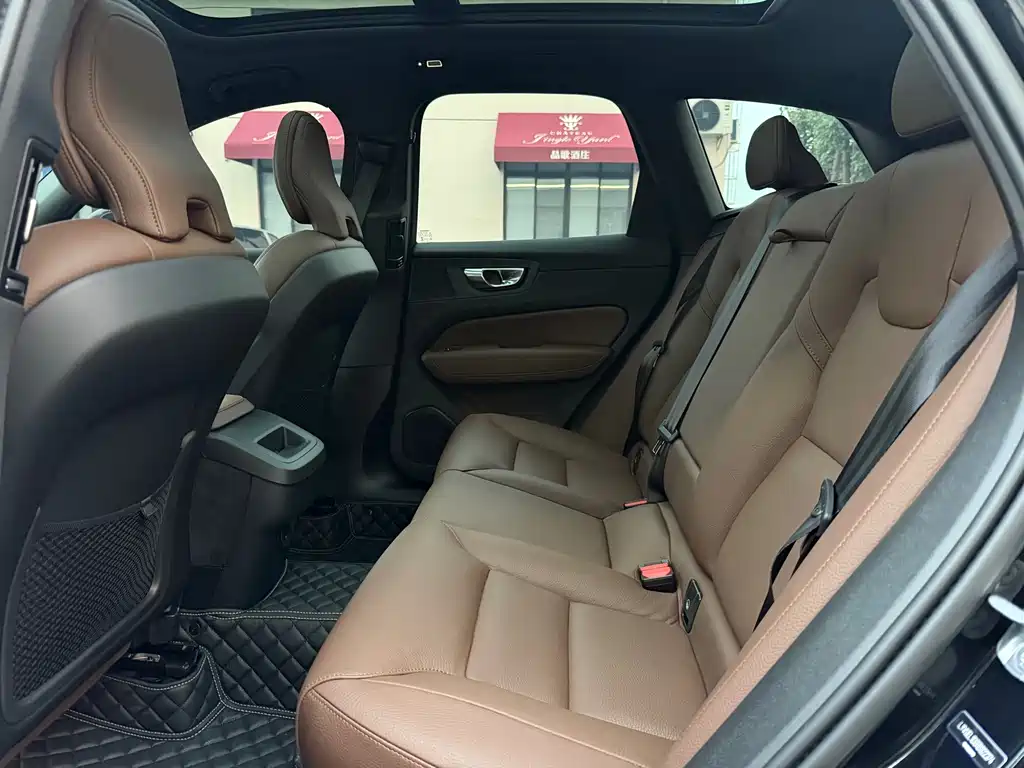 Volvo XC60 — миниатюра 14
