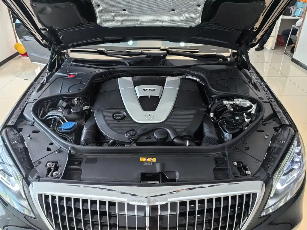 Mercedes-Benz S-Class — миниатюра 32