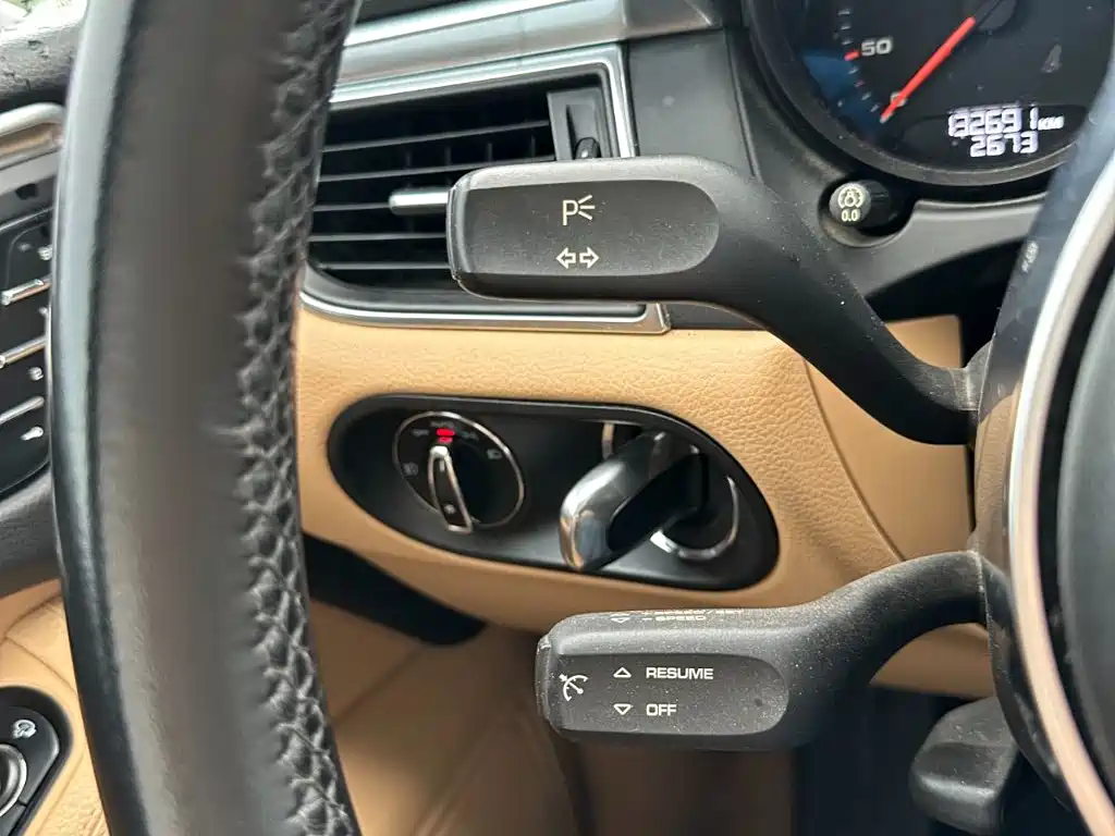 Porsche Macan — миниатюра 23