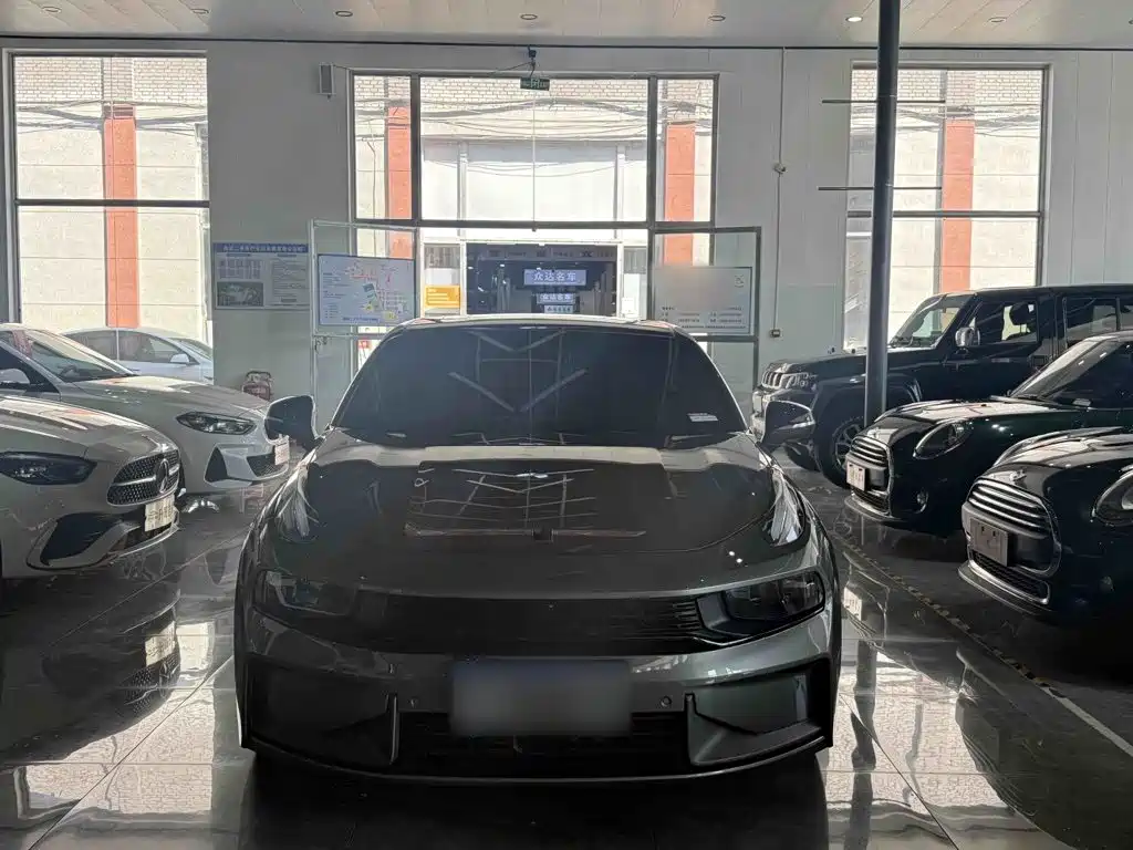 Lynk & Co 03 — миниатюра 19