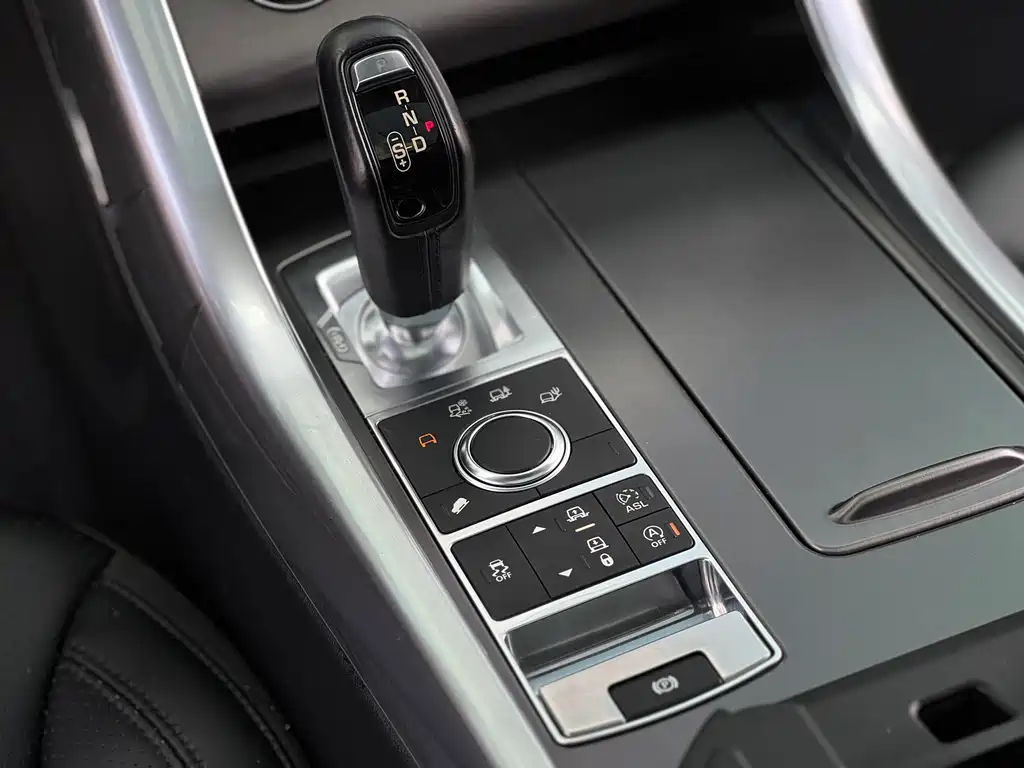 Land Rover Sport — миниатюра 20