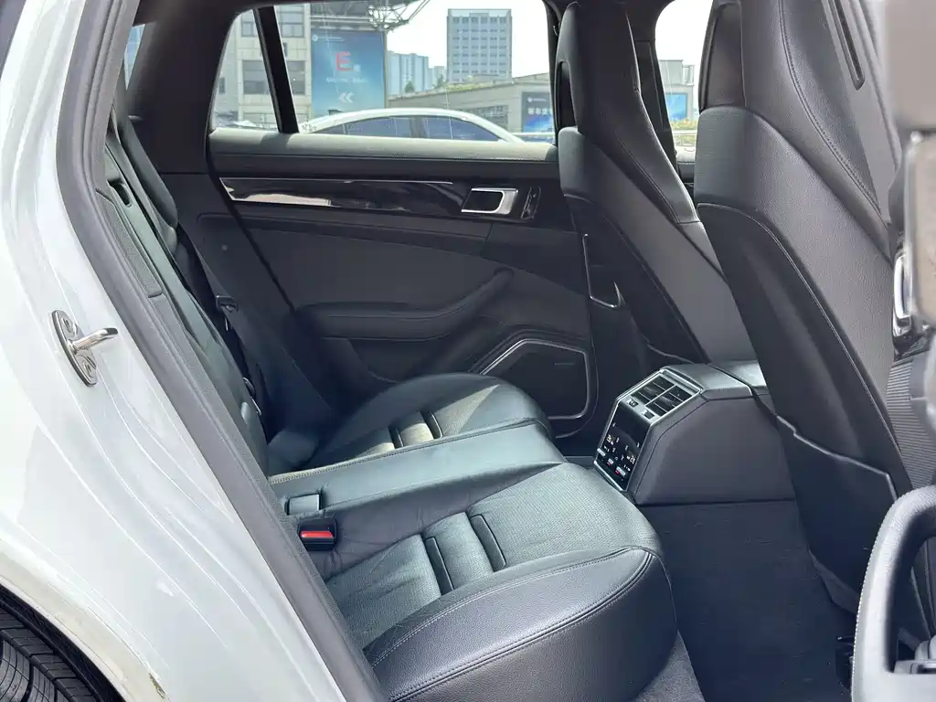 Porsche Panamera 2017 Panamera 4 Sport Turismo 3.0T