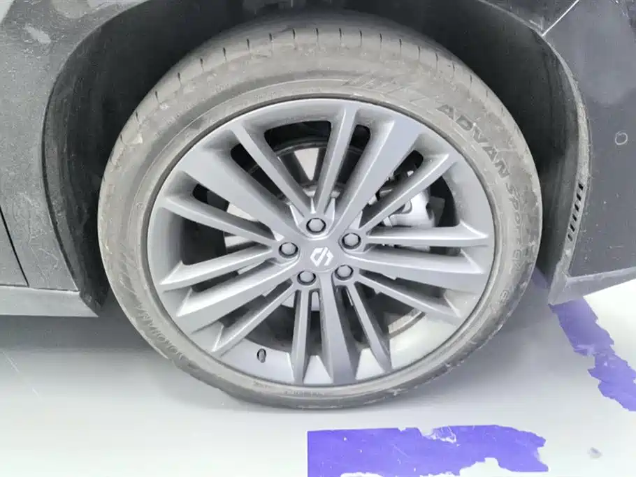 Leapmotor C16 2026 280 6 мест